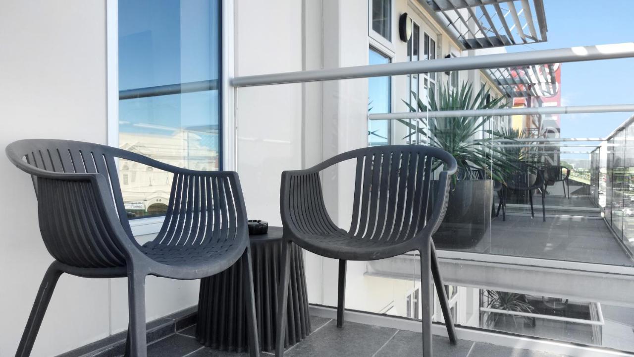 Semaphore Splash Apartments Port Adelaide Ngoại thất bức ảnh