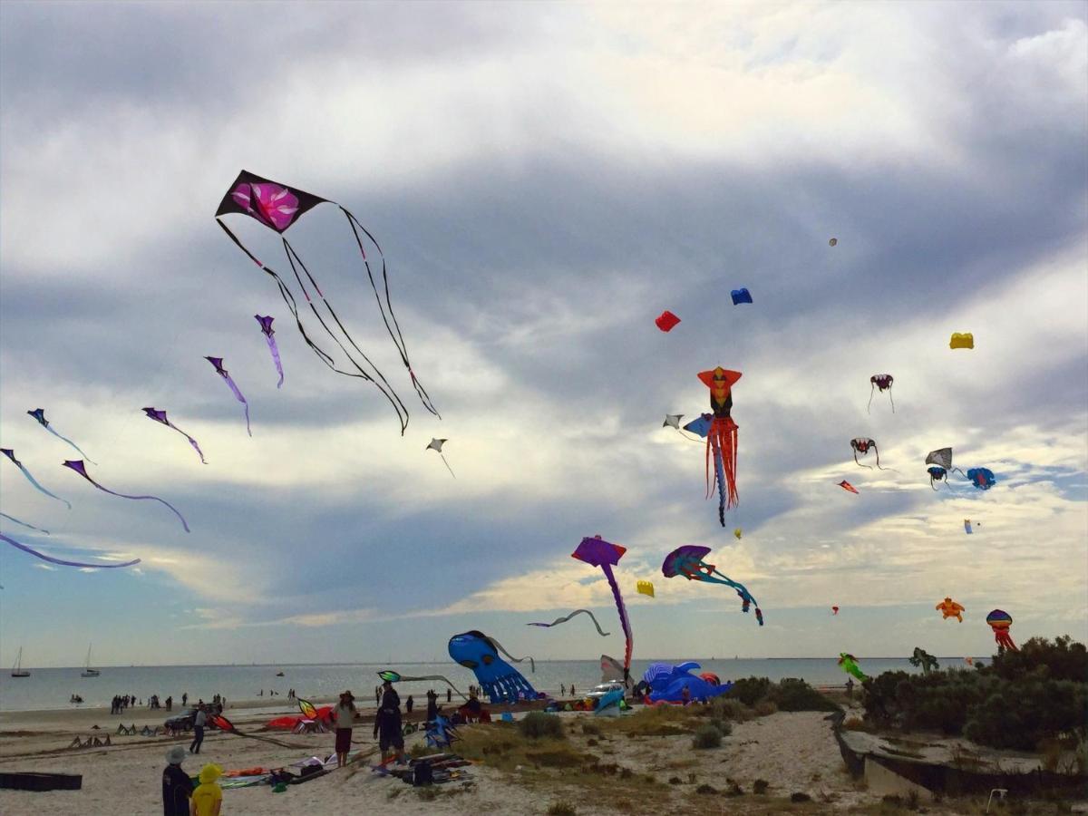 Semaphore Splash Apartments Port Adelaide Ngoại thất bức ảnh
