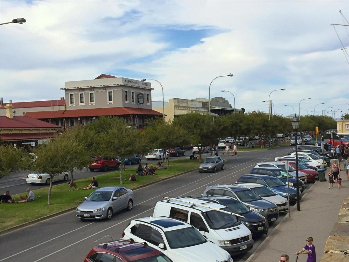 Semaphore Splash Apartments Port Adelaide Ngoại thất bức ảnh