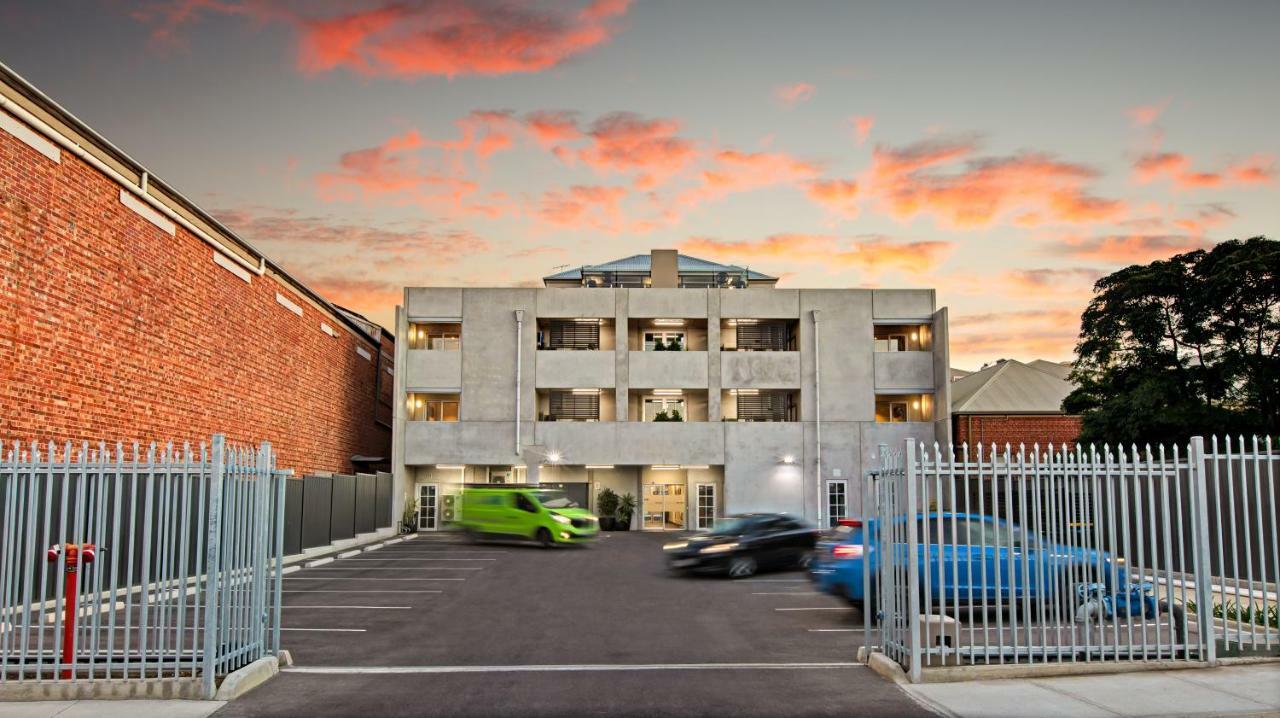 Semaphore Splash Apartments Port Adelaide Ngoại thất bức ảnh